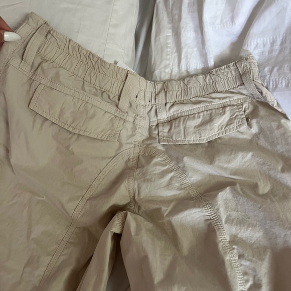 THE urban outfitters cargo pants - Picture 3 of 6